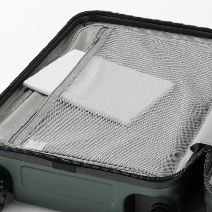 Adjustable Handle Hard Shell Suitcase 36L | Carry-On