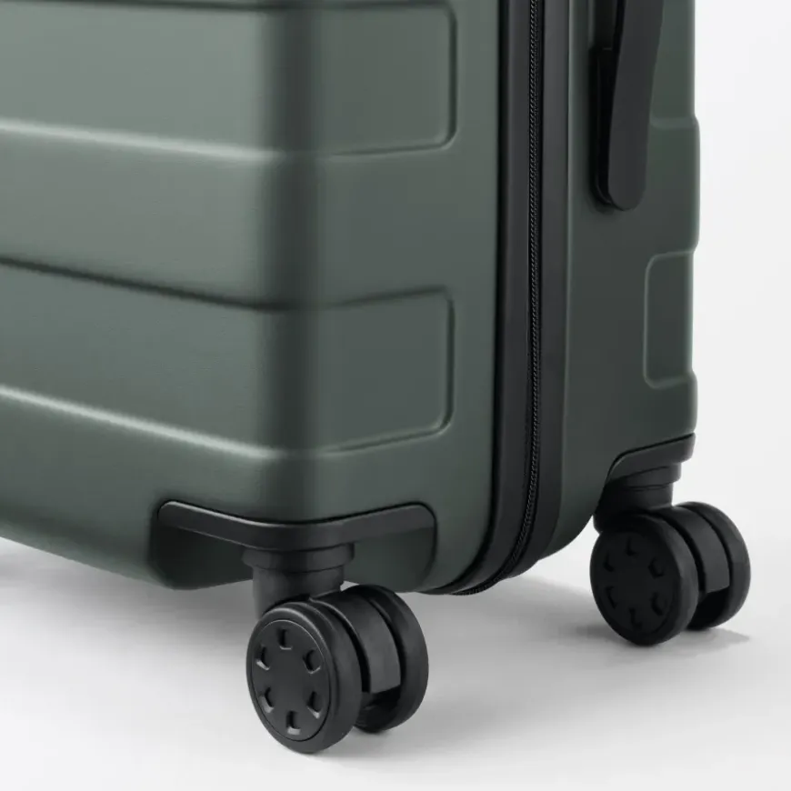 Adjustable Handle Hard Shell Suitcase 36L | Carry-On