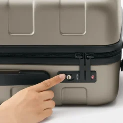 Adjustable Handle Hard Shell Suitcase 36L | Carry-On