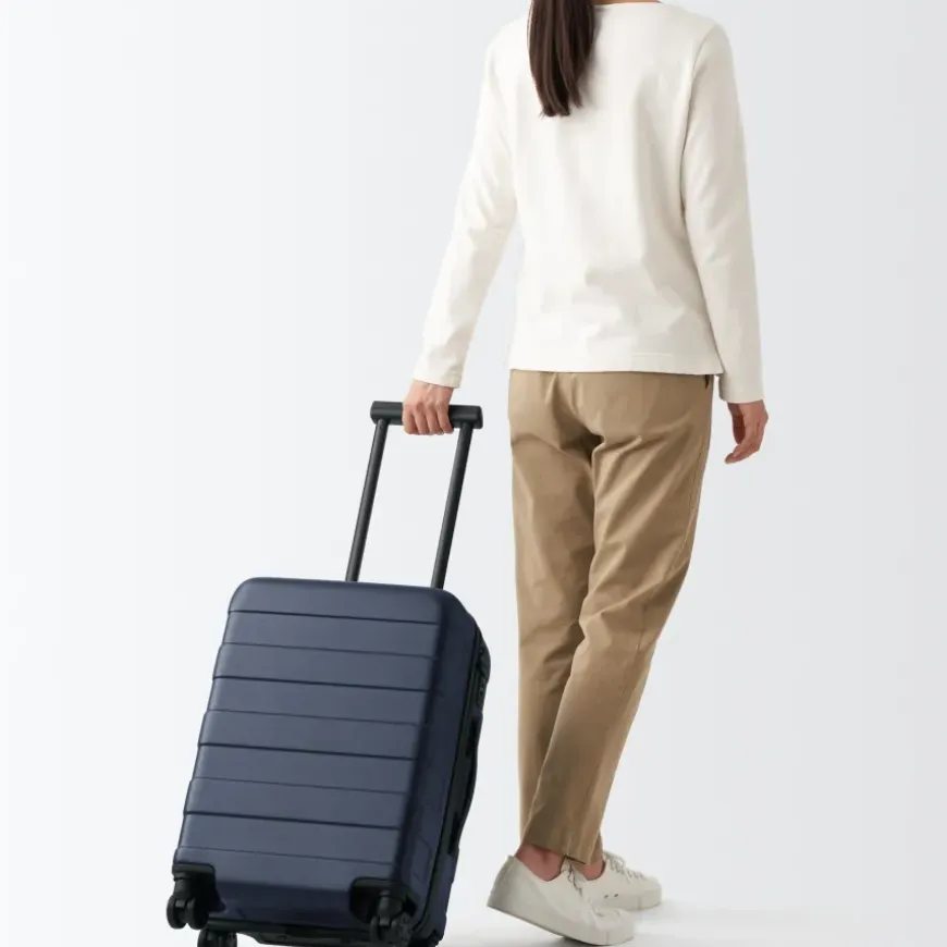 Adjustable Handle Hard Shell Suitcase 36L | Carry-On
