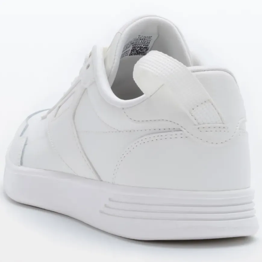 Court Sneakers