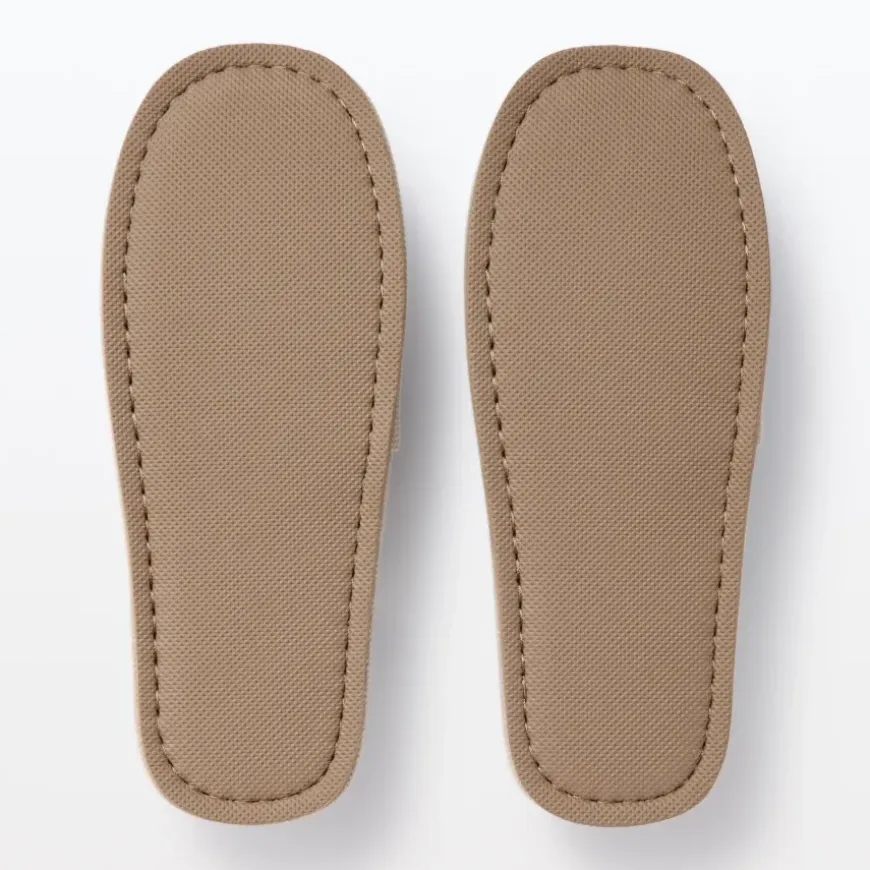 Either-Foot Slippers