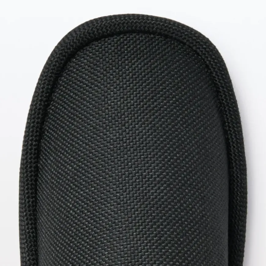 Either-Foot Slippers