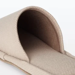 Either-Foot Slippers