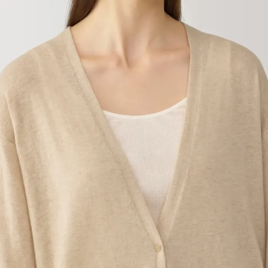 Labo Women's Natural Cashmere V Neck Cardigan