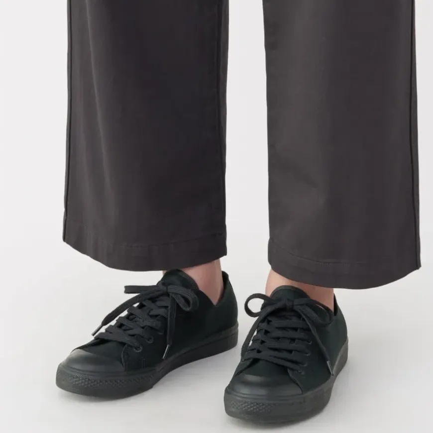 Less Tiring Sneakers - Black Pattern