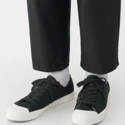 Less Tiring Sneakers - Black