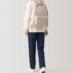 Less Tiring Water Repellent Backpack