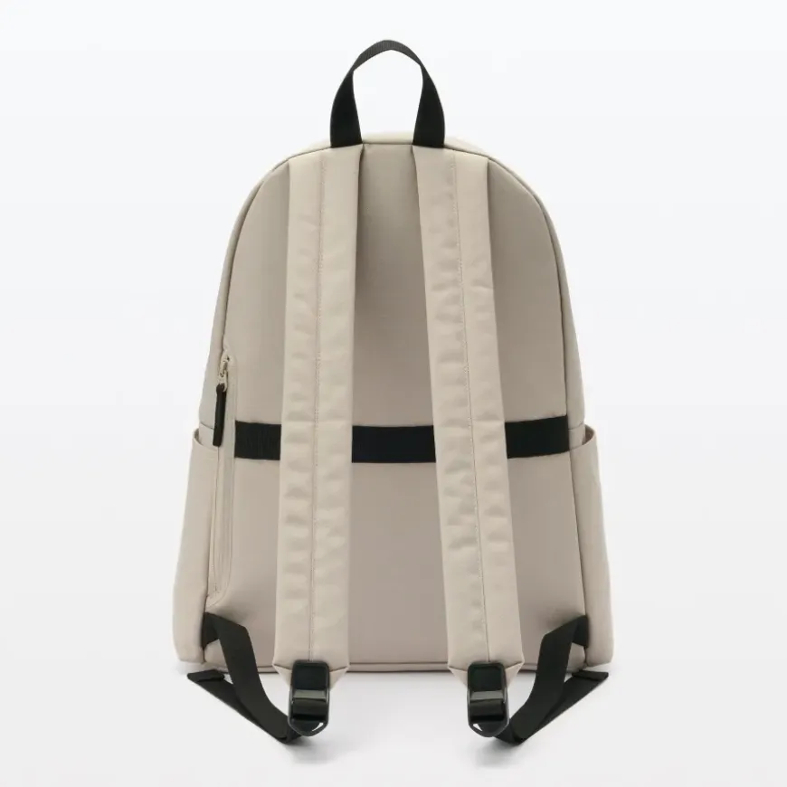 Less Tiring Water Repellent Backpack