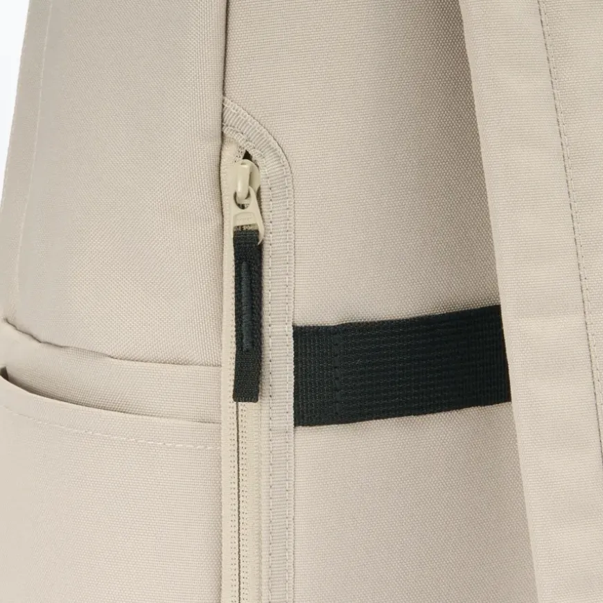 Less Tiring Water Repellent Backpack