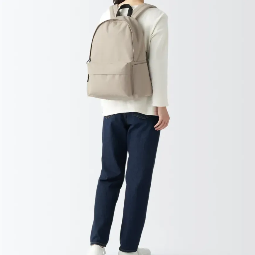 Less Tiring Water Repellent Backpack