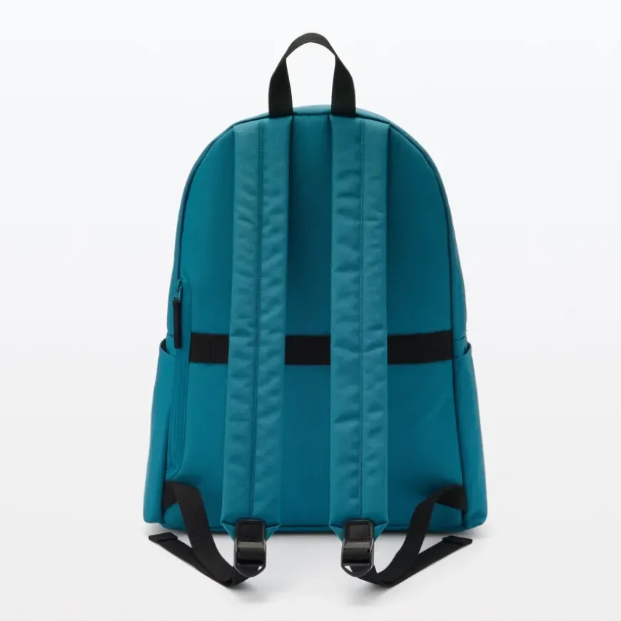 Less Tiring Water Repellent Backpack