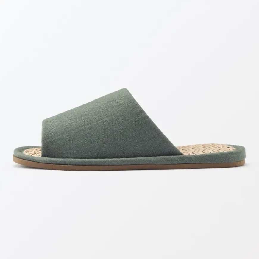 Malay Grass Open Toe Slippers