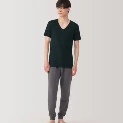 Men's Moisture-Wicking Cotton V-Neck Short Sleeve T-Shirt