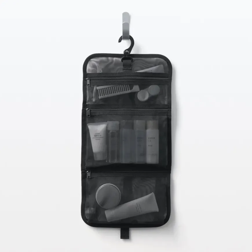 Nylon Mesh Hanging Toiletry Case