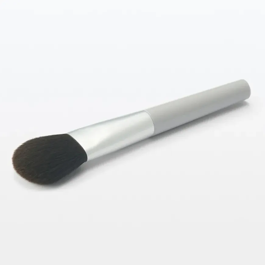Polyester Cheek Brush