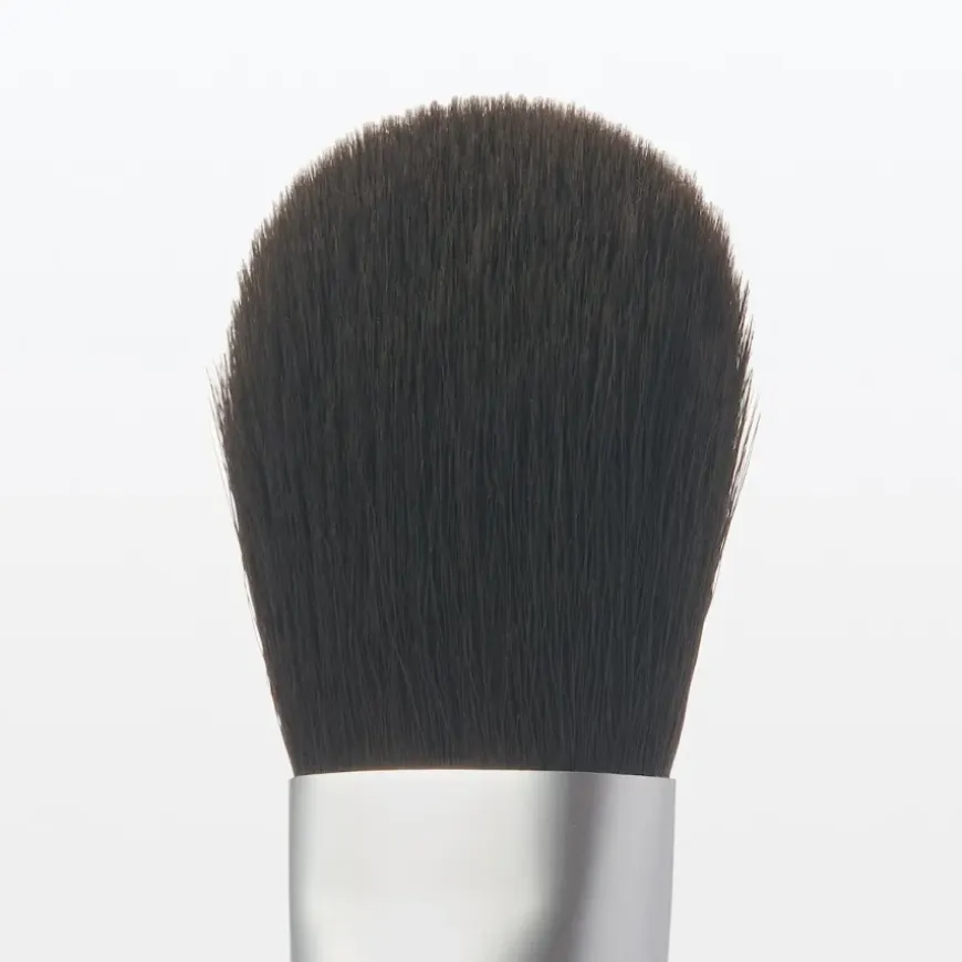 Polyester Cheek Brush