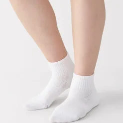 Right Angle Breathable Mesh Short Socks