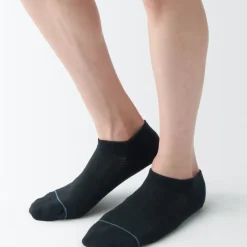 Right Angle Breathable Mesh Sneaker Socks