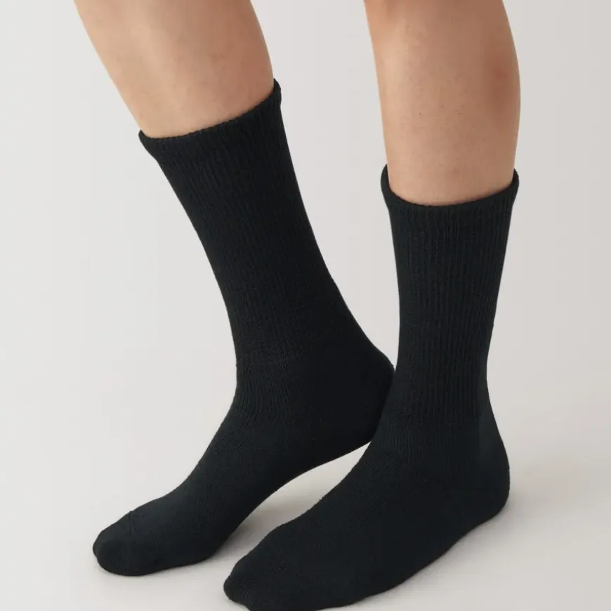 Right Angle Loose Top Pile Socks
