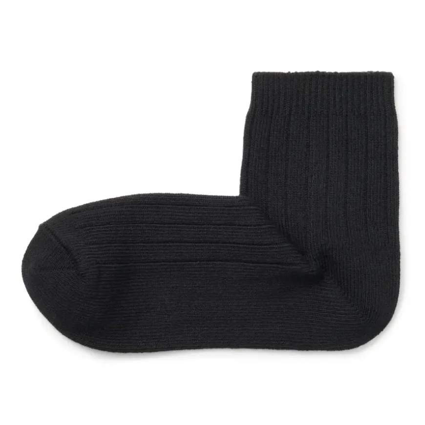 Right Angle Loose Top Ribbed Short Socks