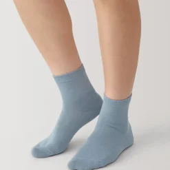 Right Angle Loose Top Short Socks