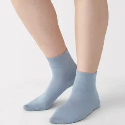 Right Angle Loose Top Short Socks
