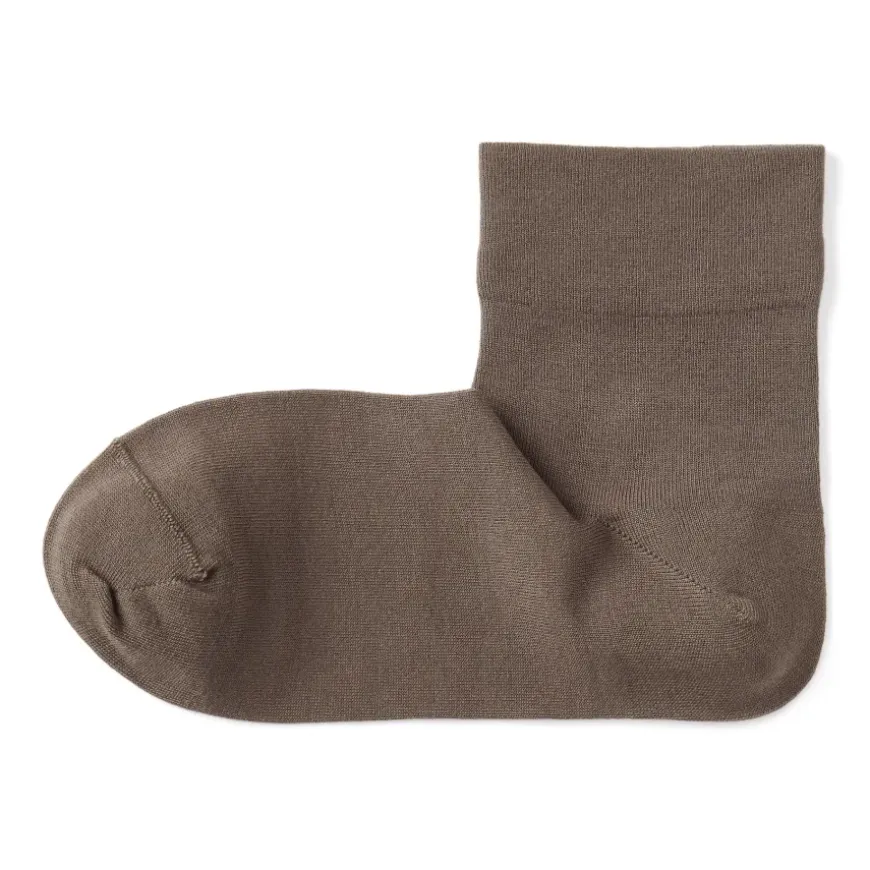 Right Angle Loose Top Short Socks