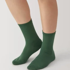 Right Angle Loose Top Socks
