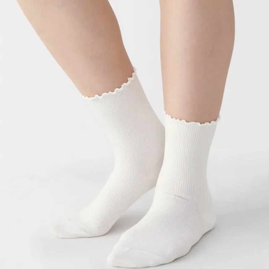 Right Angle Loose Top Socks