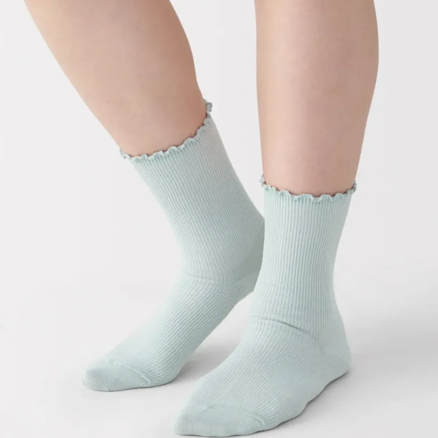 Right Angle Loose Top Socks