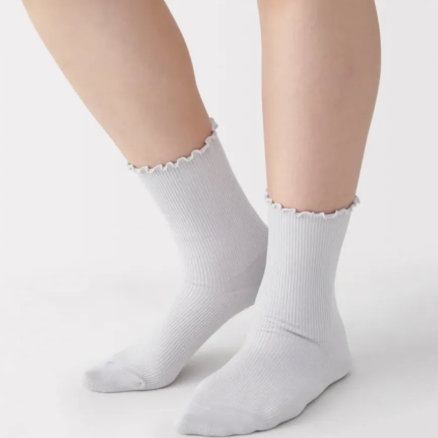 Right Angle Loose Top Socks
