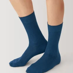 Right Angle Ribbed Socks