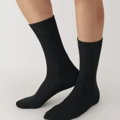 Right Angle Ribbed Thick Socks
