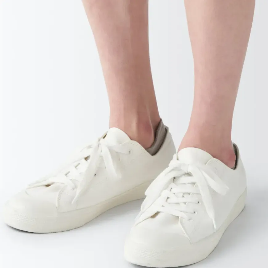 Right Angle Sneaker Socks with Tabs