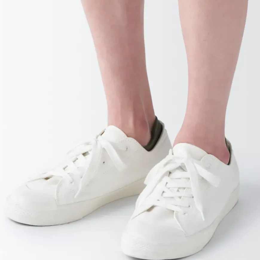 Right Angle Sneaker Socks with Tabs