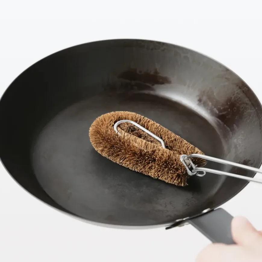 Scourer with Handle