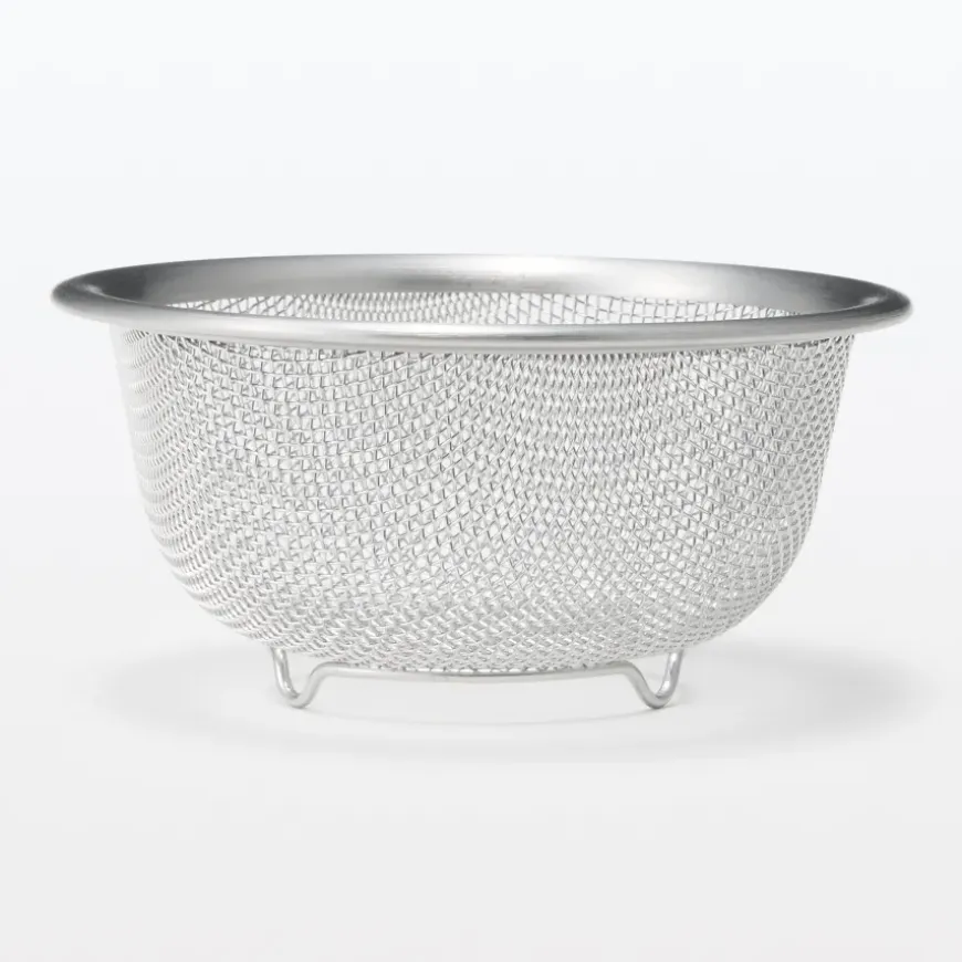 Stainless Steel Strainer - Dia. 4.5"