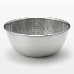 Stainless Steel Strainer - Medium