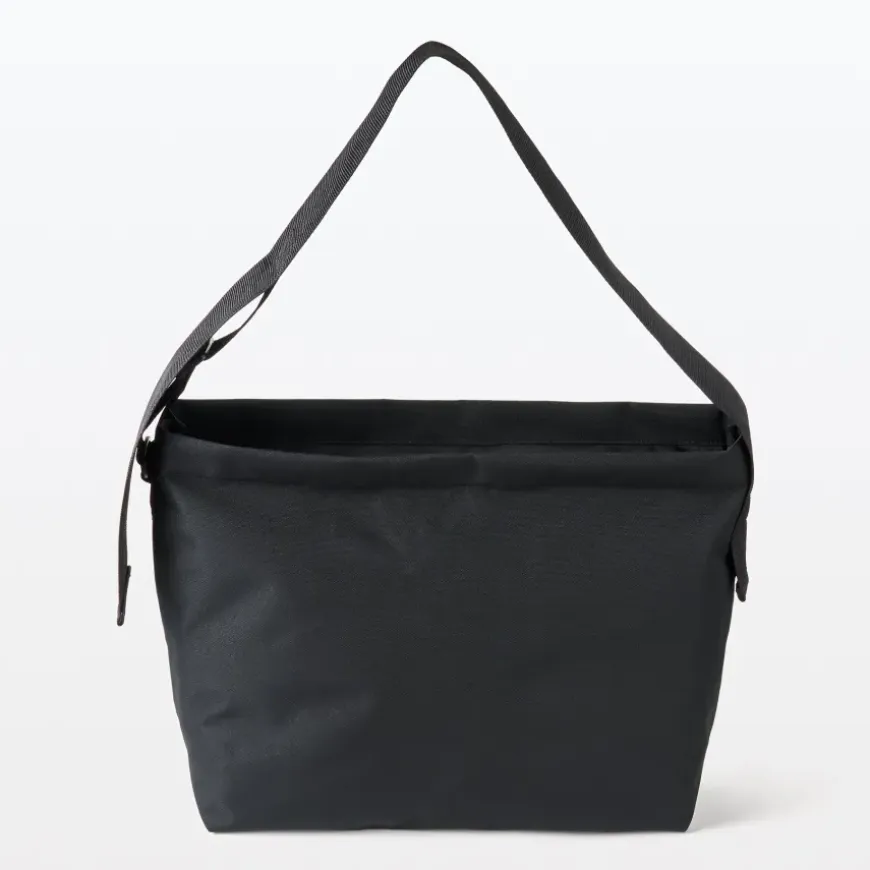 Thick Square Belt Shoulder Bag