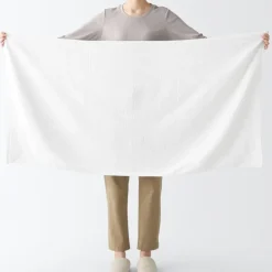 Twin Pile Bath Towel with Loop