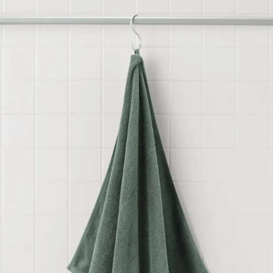Twin Pile Bath Towel with Loop