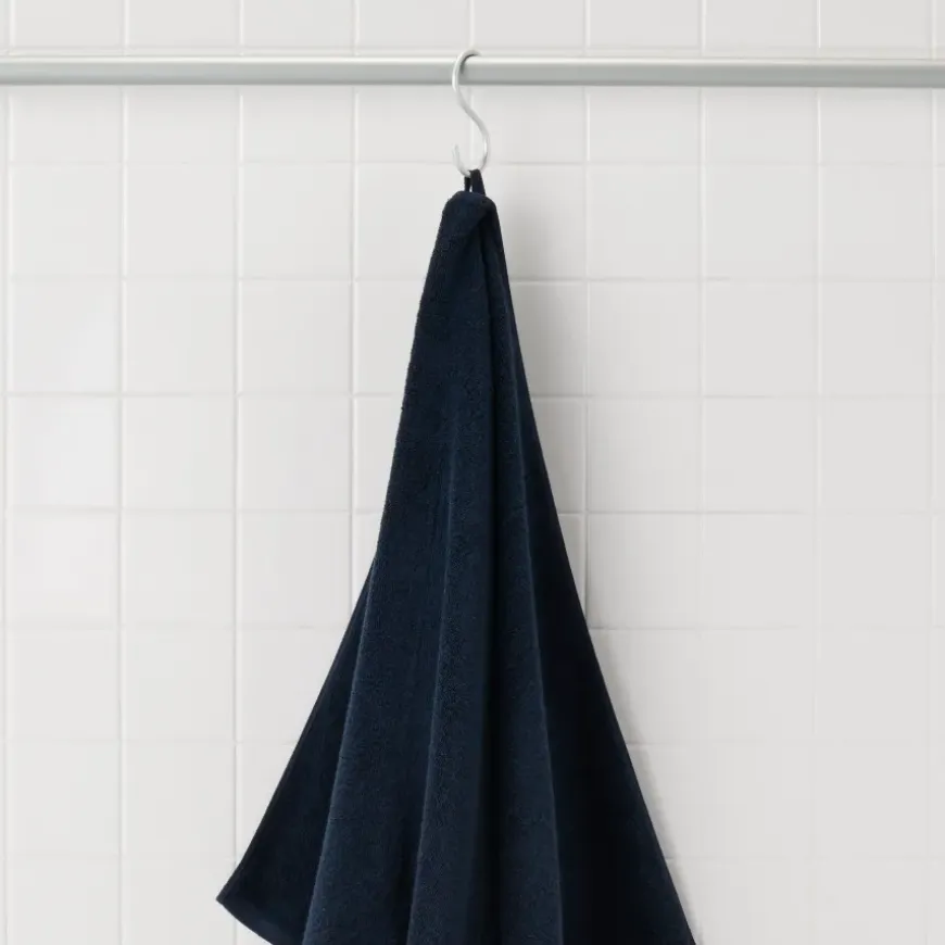Twin Pile Bath Towel with Loop