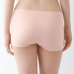 Women's Complete Seamless Boy Shorts