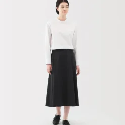 Women's Easy-Dry Broadcloth Flared Skirt