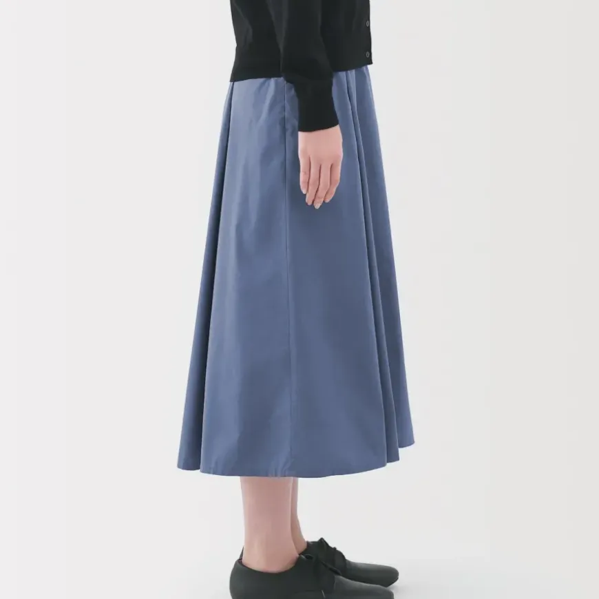 Women's Easy-Dry Broadcloth Flared Skirt