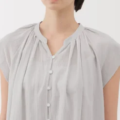 Women's High Twisted Veil French Sleeve Blouse
