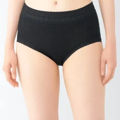 Women's Lyocell High-Rise Shorts with Lace