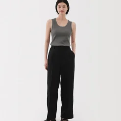 Women's Stretch Ribbed Tank Top