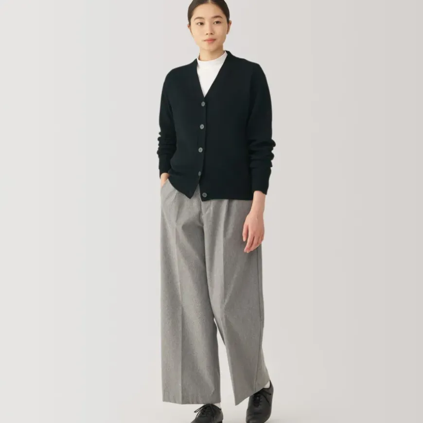 Women's Washable Mid-Gauge V-Neck Cardigan